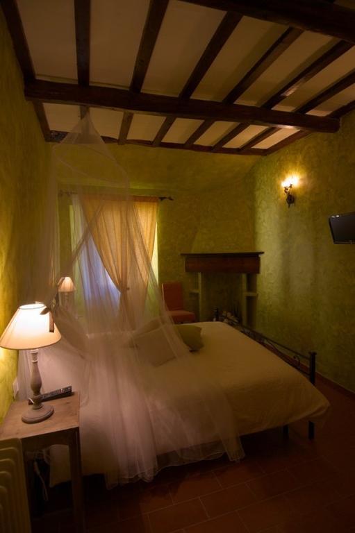 Locanda Guelfo Tredozio Bagian luar foto